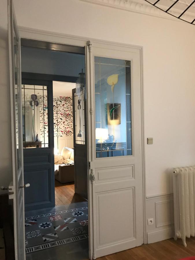 Un Jardin Dans La Ville Bed & Breakfast Chalons-en-Champagne Exterior photo